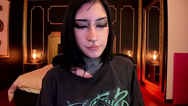 Kat_VonDe Chat XXX in diretta