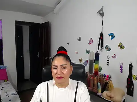 Show de mature_bigboobs10 na webcam