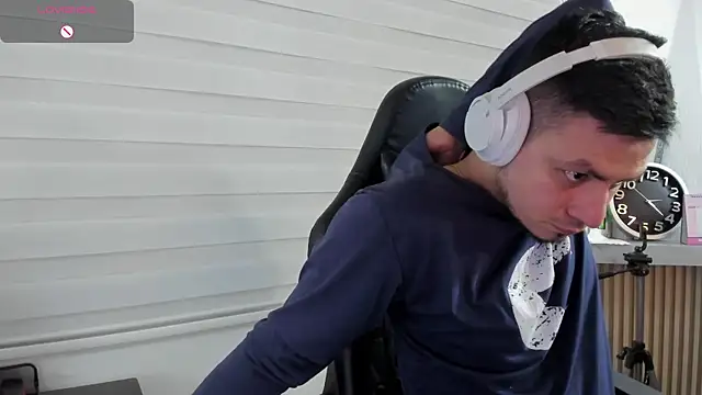 Rick_AdamsのライブXXXチャット