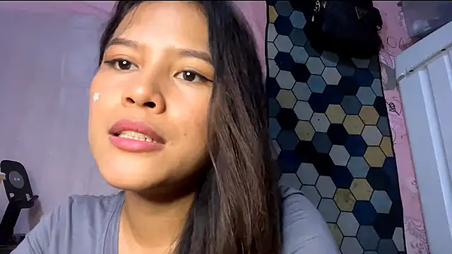 CharlaKitto Pertunjukan Webcam