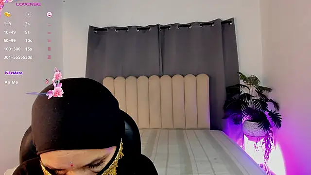 XXX chat uživo modela Latifa_ali