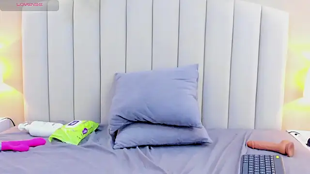 XXX chat uživo modela Rachel_Donnelly