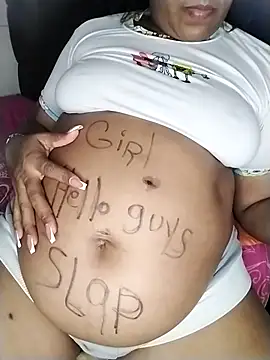 emma_purple_'s Live XXX Chat