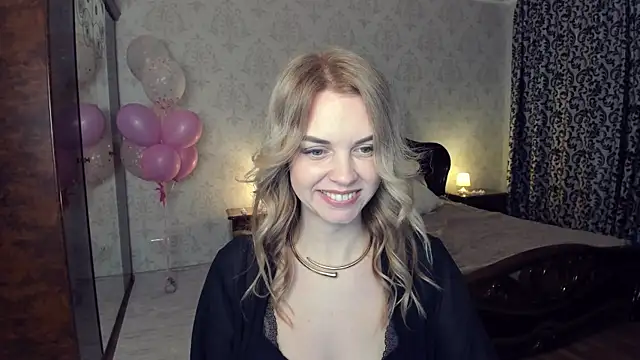 دردشة LunaFlinn الجنسية المباشرة