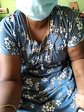 Tamilselviroja- Live XXX-Chat