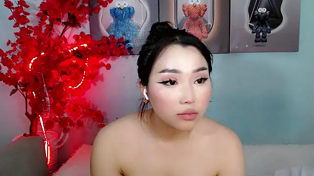 ichiben's Live XXX Chat