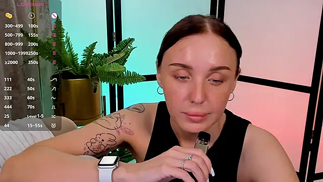 LianaFord Live XXX Chat