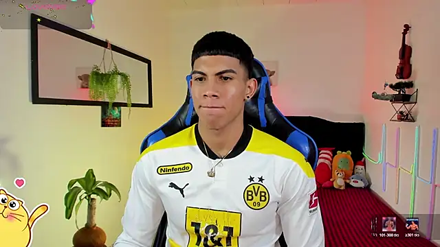 Czat XXX na żywo – Damian_latinxxx