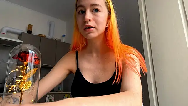 EmilyHein Live XXX-Chat