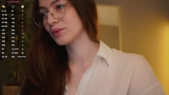 Chat XXX ao vivo de Ester_Hill