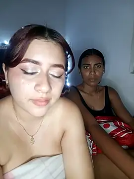 Chloe_Sky_love's Live XXX Chat