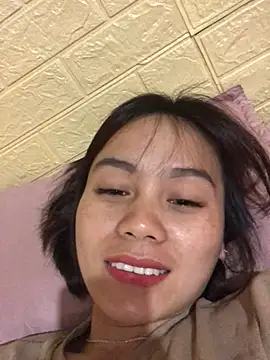 Sarahkiu 现场XXX聊天