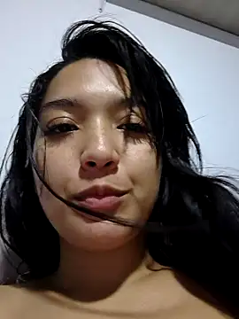 Czat XXX na żywo – Lilitth_