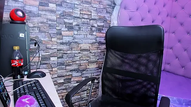 BellaLovee_'s Live XXX Chat