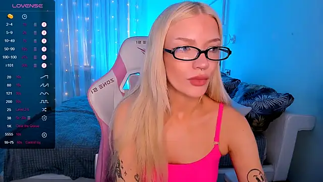 Czat XXX na żywo – AnyaTaylor_