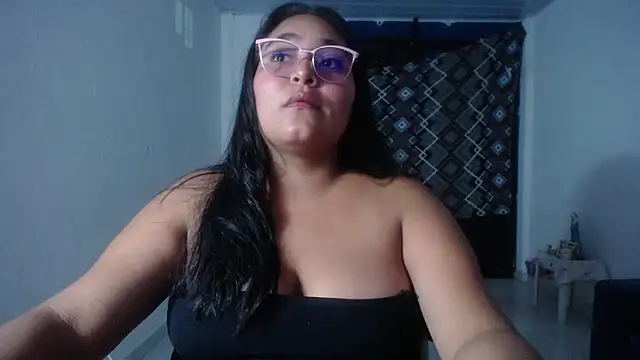 sirena_15 Chat XXX in diretta