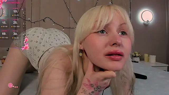 AdeleSilvy 라이브 XXX 채팅