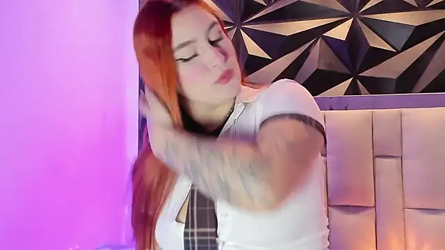 Chatroom XXX en direct de megan_whitee__