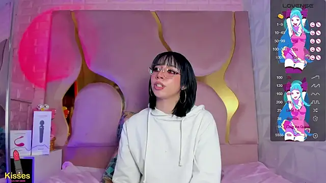 NaniiSisy 现场XXX聊天