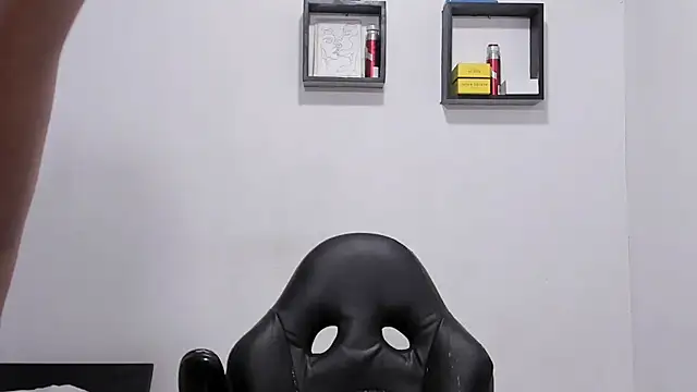 noah_belami Adlı Modelin Canlı XXX Sohbeti