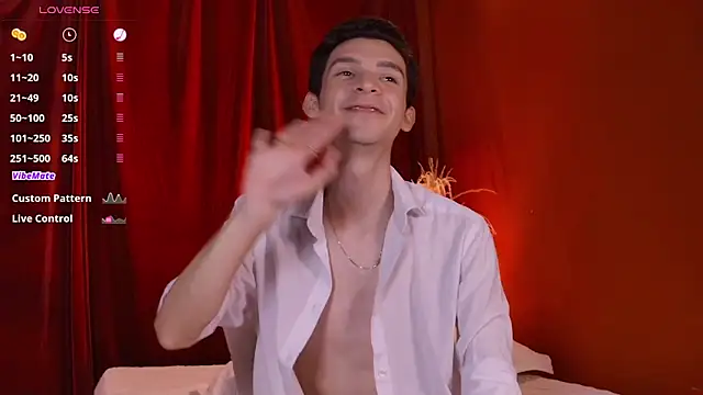 VicenteFerrer's Live XXX Chat