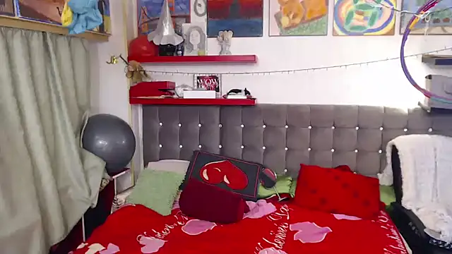 XXX chat uživo modela kellyterapy