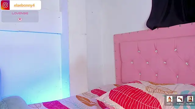 Keily-w Chat XXX in diretta