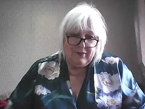 Alexia64231's Live Sex Cam Show