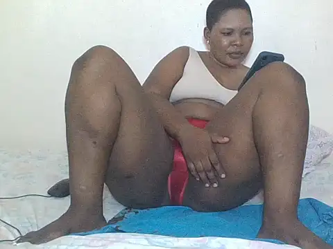 دردشة African_Bigjuicyass الجنسية المباشرة