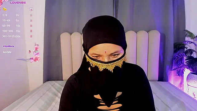 Latifa_ali Chat XXX in diretta