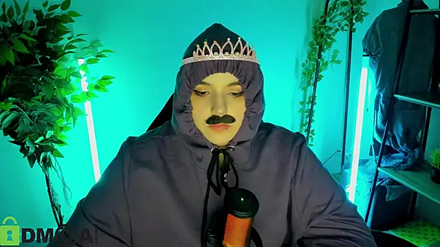 Mia_R0ss élő XXX-chatje