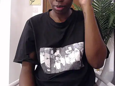 black___ghodess 现场XXX聊天