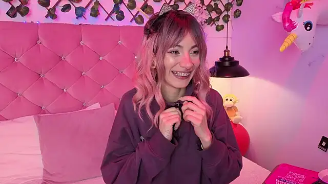 lauren_evans96 Adlı Modelin Canlı XXX Sohbeti