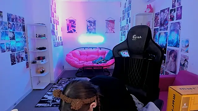 JenniferKiim: онлайн-секс-чат