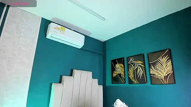 Adrian_Volt 现场XXX聊天