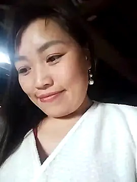 lia-coy 即時 XXX 聊天