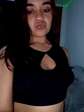 Lucy_allen1 – Naživo XXX chat