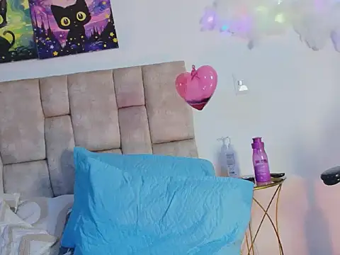 Chat +18 de MarilynCole ao vivo