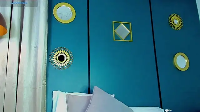 Chatroom XXX en direct de lia_sexx19