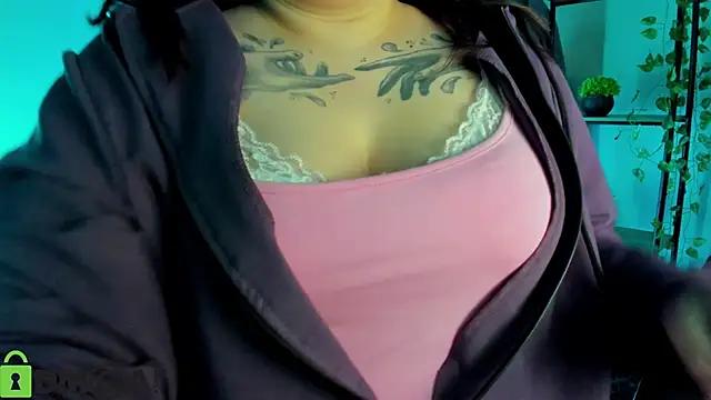 Chatroom XXX en direct de Mia_R0ss