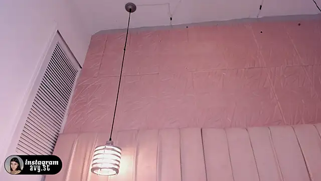 avy_st: онлайн-секс-чат