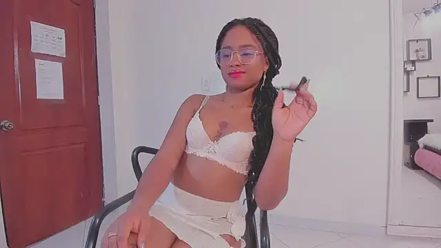 Lexy__grey_ – webcam-show