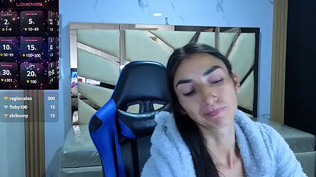 Maily_a_ লাইভ XXX চ্যাট