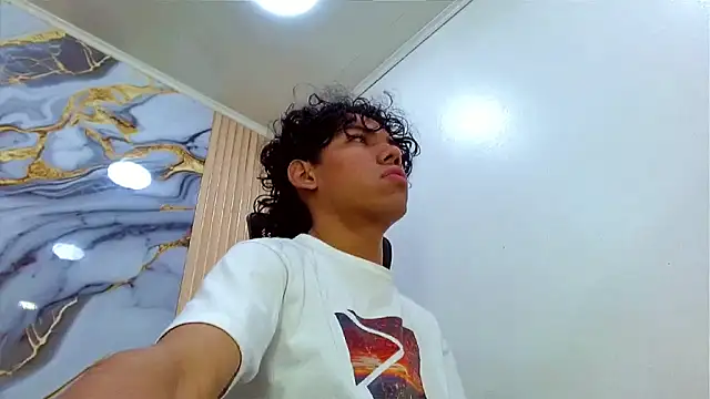 Chat XXX ao vivo de DaviidBuckx_