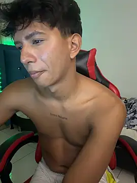 Leonarrrd_01 Chat XXX live