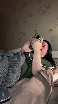 XXX chat uživo modela Naughtbaby_2025