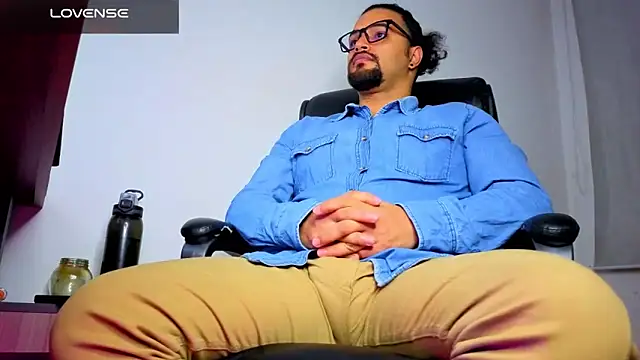 Ernesto-Rodriguez82のライブXXXチャット