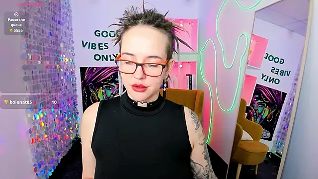 LisaFoxy_y – Naživo XXX chat