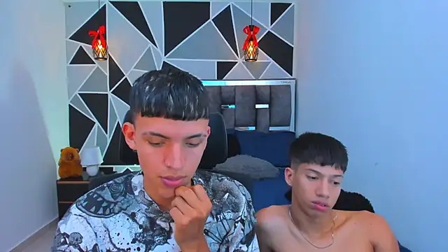 Juan_Nd_Steven Pertunjukan Webcam