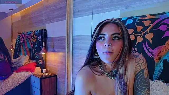 Cori_Paige 现场XXX聊天